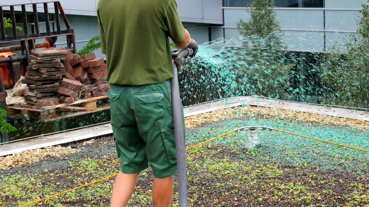 NHL Hogeschool_hydroseeder in actie_WEB