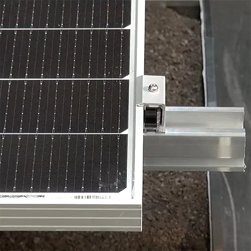 ND Solar Eindklem op montageprofiel