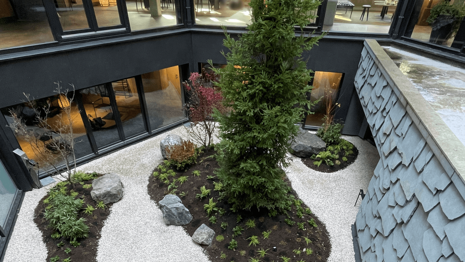 Binnentuin dak Movement Gym_9