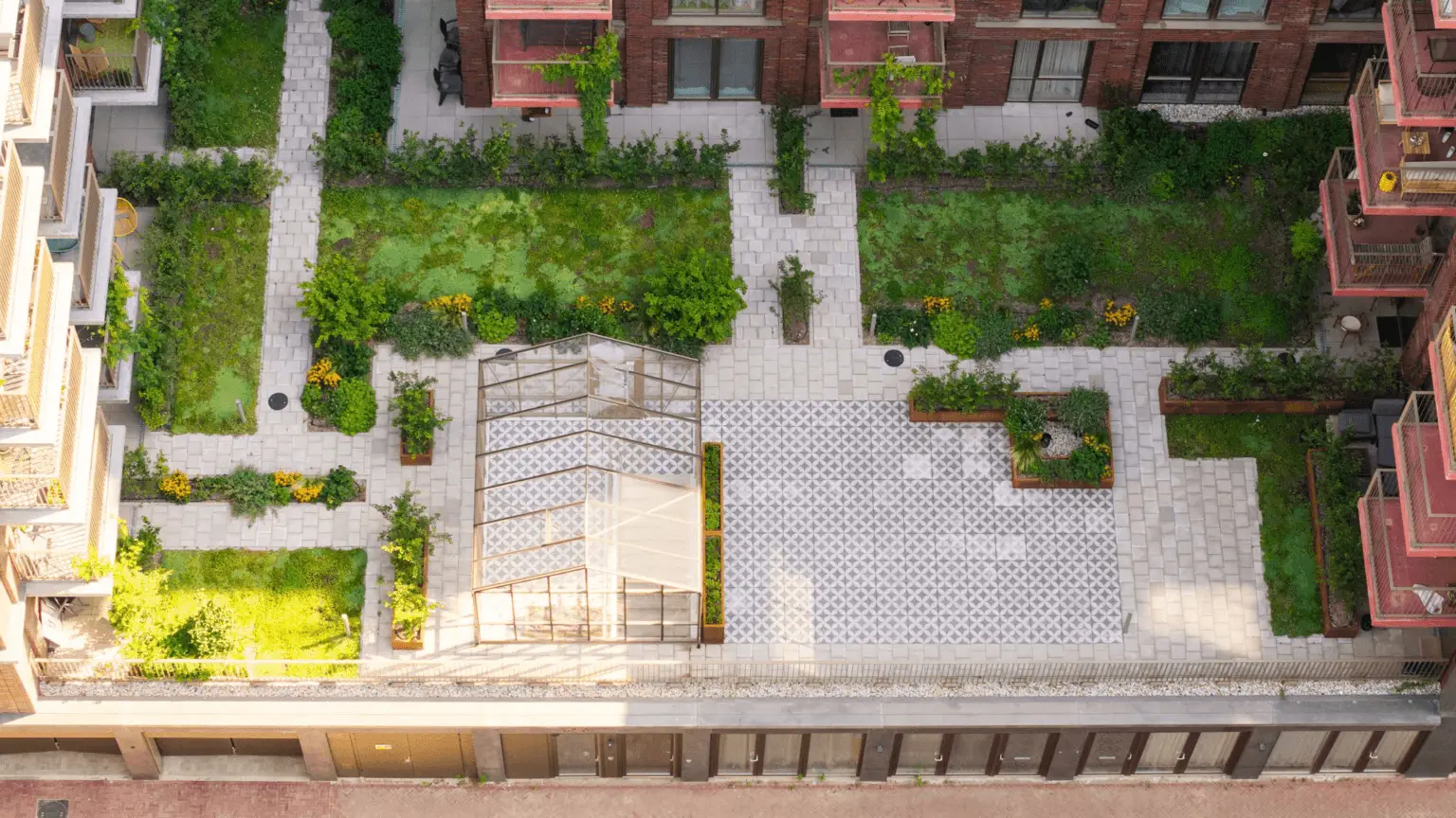 Groot Hartje Eindhoven Intensieve daktuin_1